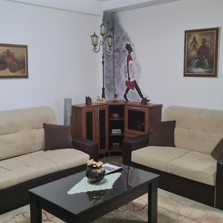 Ivana'S Apartment بيتولا المظهر الخارجي الصورة